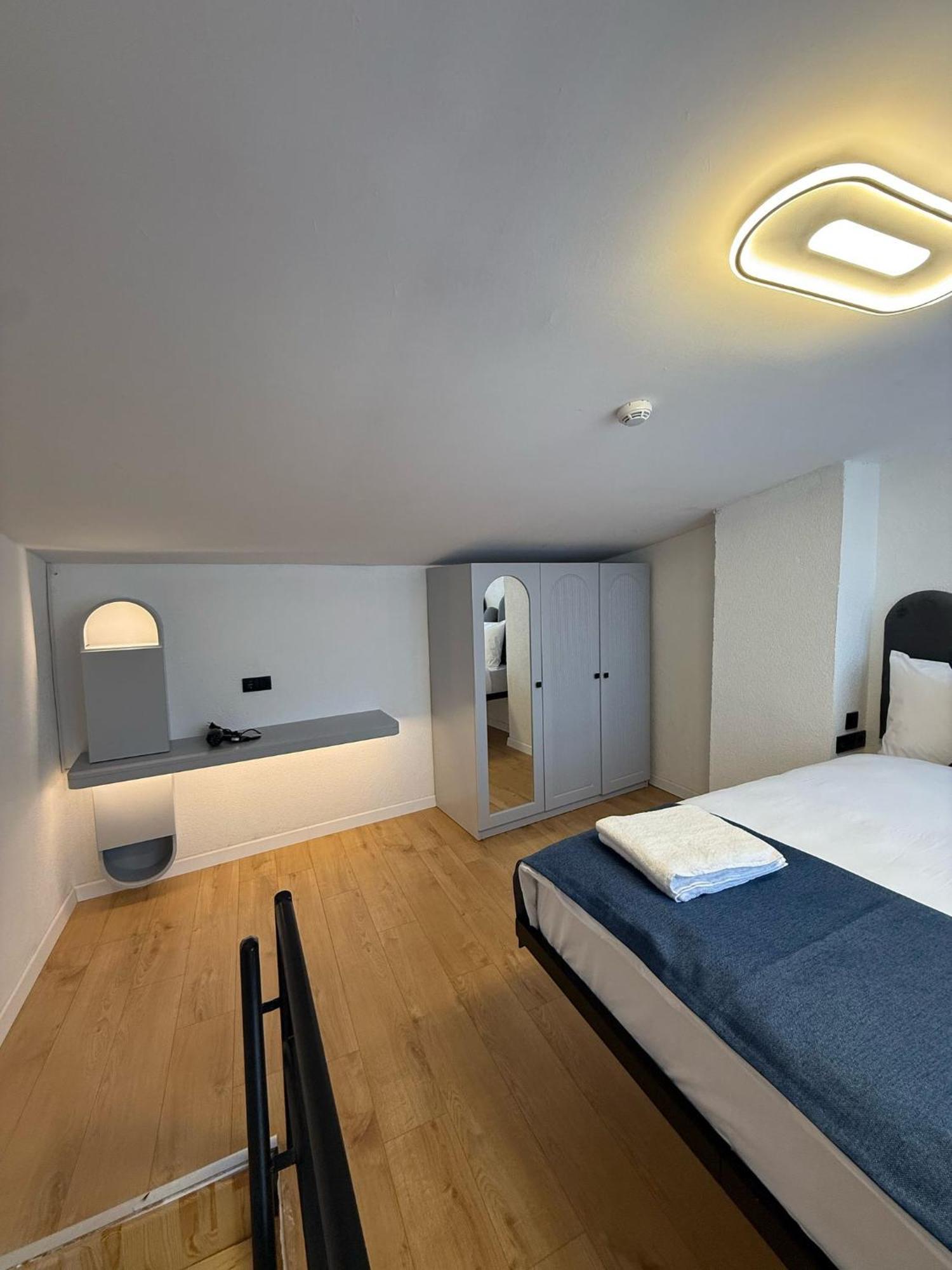 Corner Hot Otel