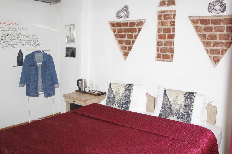 Corner Hot Hotel