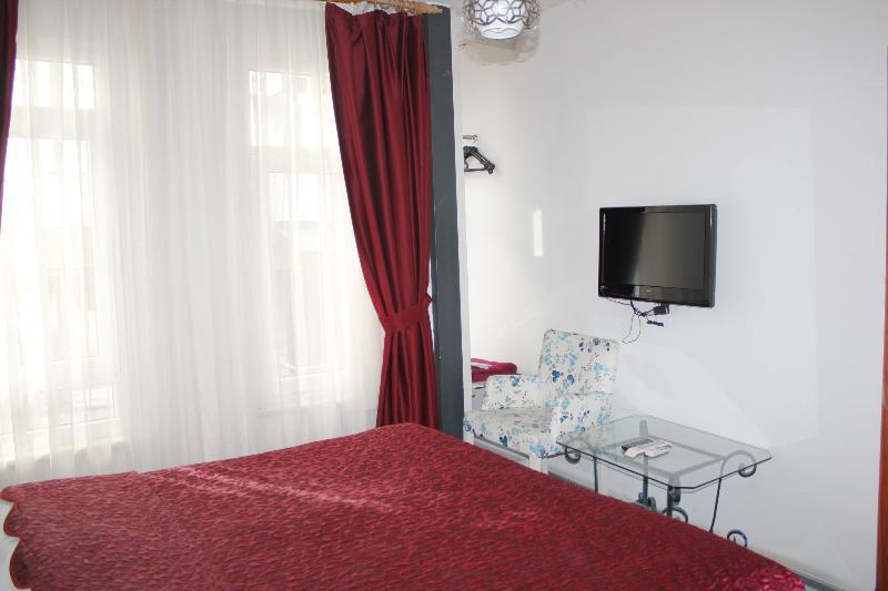 Corner Hot Hotel 3*